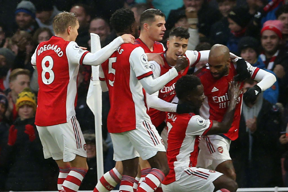 葡媒：本菲卡在考虑冬窗引进格雷罗，穆里尼奥很看好他（葡媒称本菲卡计划冬窗签下格雷罗，穆里尼奥高度看好）