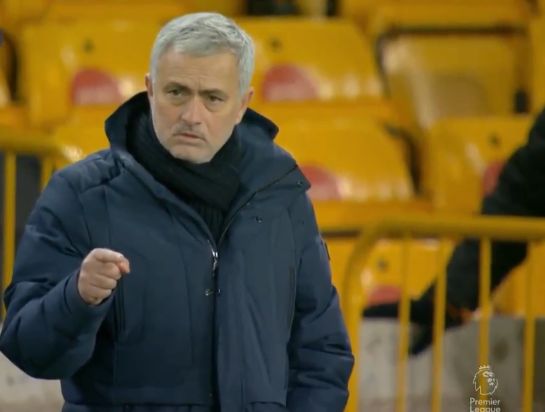 前巴萨总监：我们当时想签下伊萨克，目的是让他接替苏亚雷斯（前巴萨总监：曾计划引进伊萨克，定位为苏亚雷斯接班人）