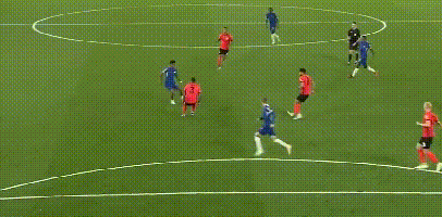 曼联球员身价更新，姆伯莫7500万欧领衔（曼联球员最新身价出炉：姆伯莫以7500万欧暂列榜首）