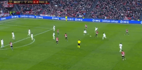 北京时间12月8日01：30，西甲联赛第15轮将迎来一场颇具看点的对决。（西甲第15轮焦点战将于北京时间12月8日01：30打响）