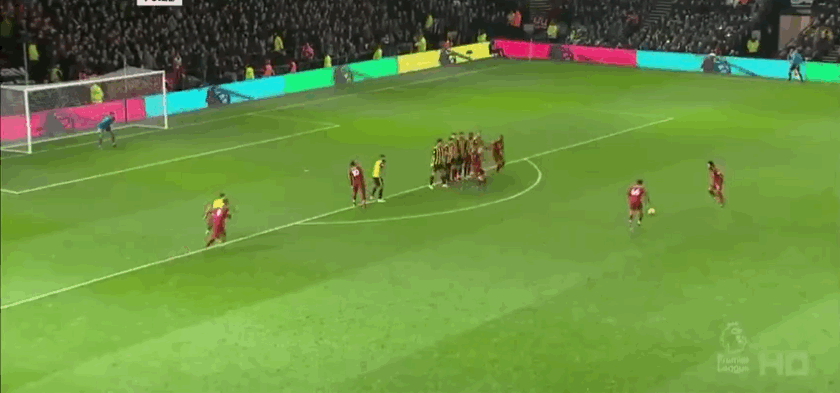 全网首发，足球纪录电影《决战梭鱼湾》明日12：00登陆爱奇艺（足球纪录电影《决战梭鱼湾》将于明日12：00独家登陆爱奇艺）