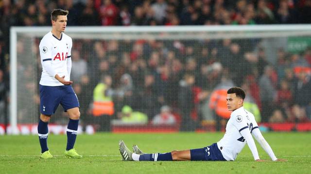 斯基拉：德罗西与热那亚签约至赛季末，若完成保级将自动续约（斯基拉：德罗西与热那亚签至本季末，保级达成将自动续约）